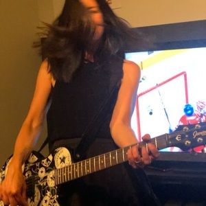 Meet your Posher, Josee